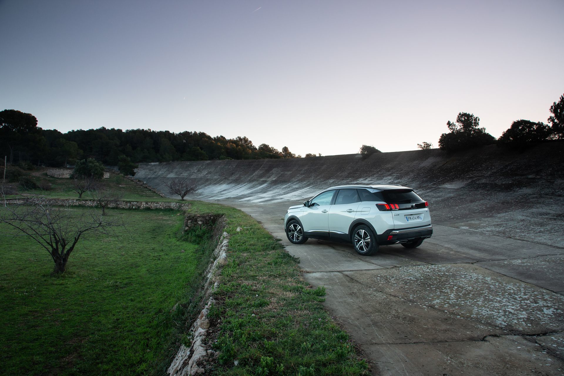 Prueba Peugeot 3008 Hybrid4 24