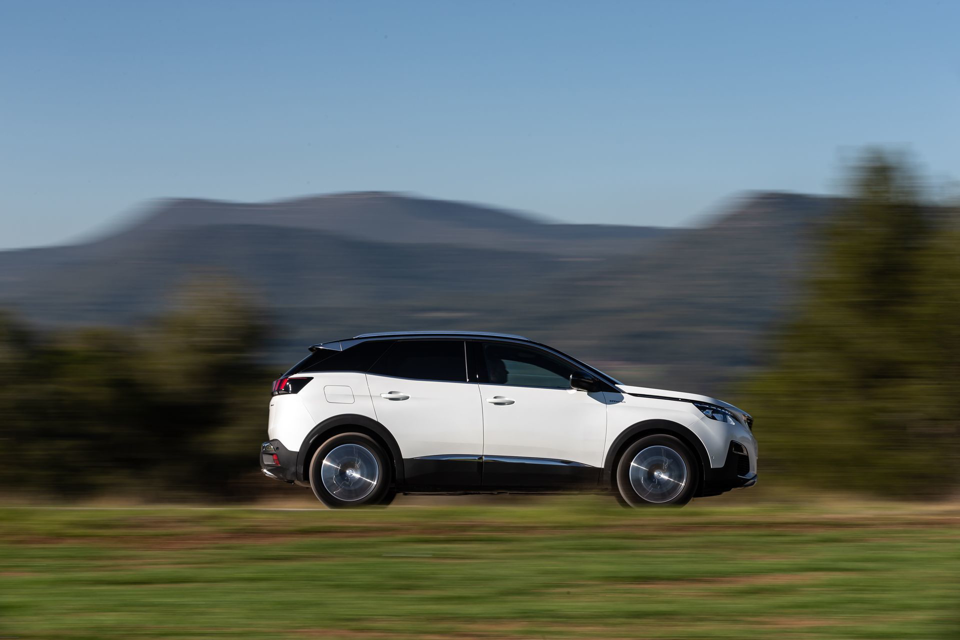 Prueba Peugeot 3008 Hybrid4 30
