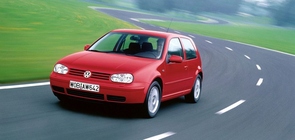 Fue el Volkswagen Golf Mk4 el coche con más opciones mecánicas y  carrocerías? | Diariomotor