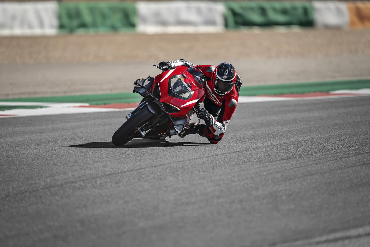 07 Ducati Superleggera V4 Action Uc145869 High 07 Ducati Superleggera V4 Action Uc145869 High