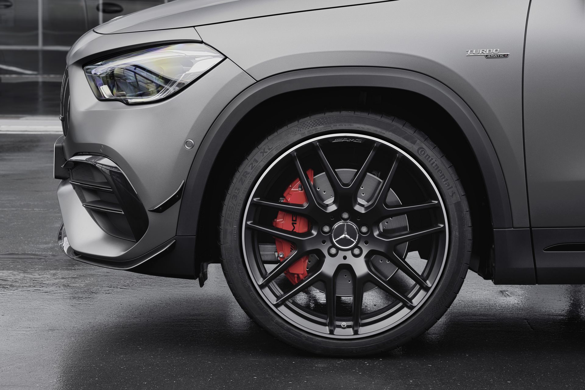 Der Neue Mercedes Amg Gla 45 4matic+: Kompaktes Performance Suv Für Alle Lebenslagen The New Mercedes Amg Gla 45 4matic+: A Compact Performance Suv To Suit Any Lifestyle
