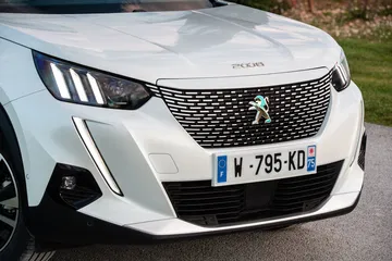 Peugeot E 2008 Prueba 54