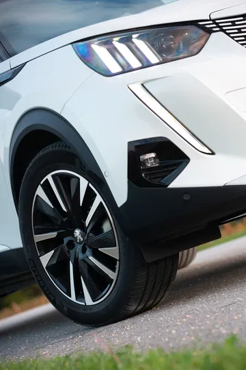 Peugeot E 2008 Prueba 59