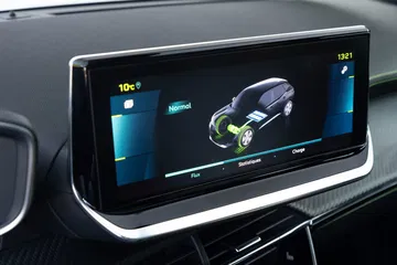 Peugeot E 2008 Prueba 6