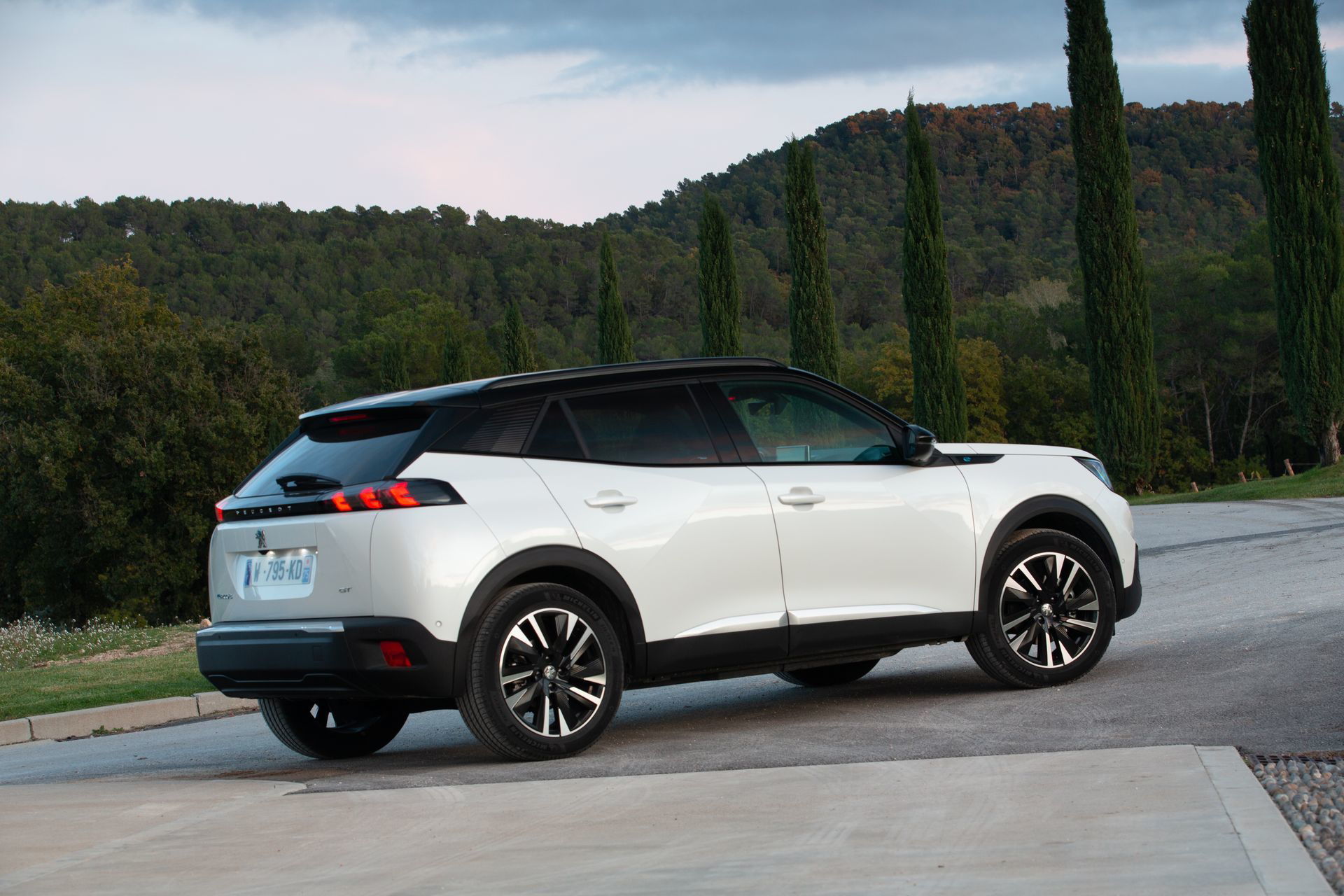 Peugeot E 2008 Prueba 63