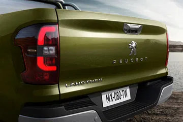 Peugeot Landtrek 2020 Pick Up 4x4 36