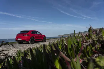 Porsche Macan Gts 11