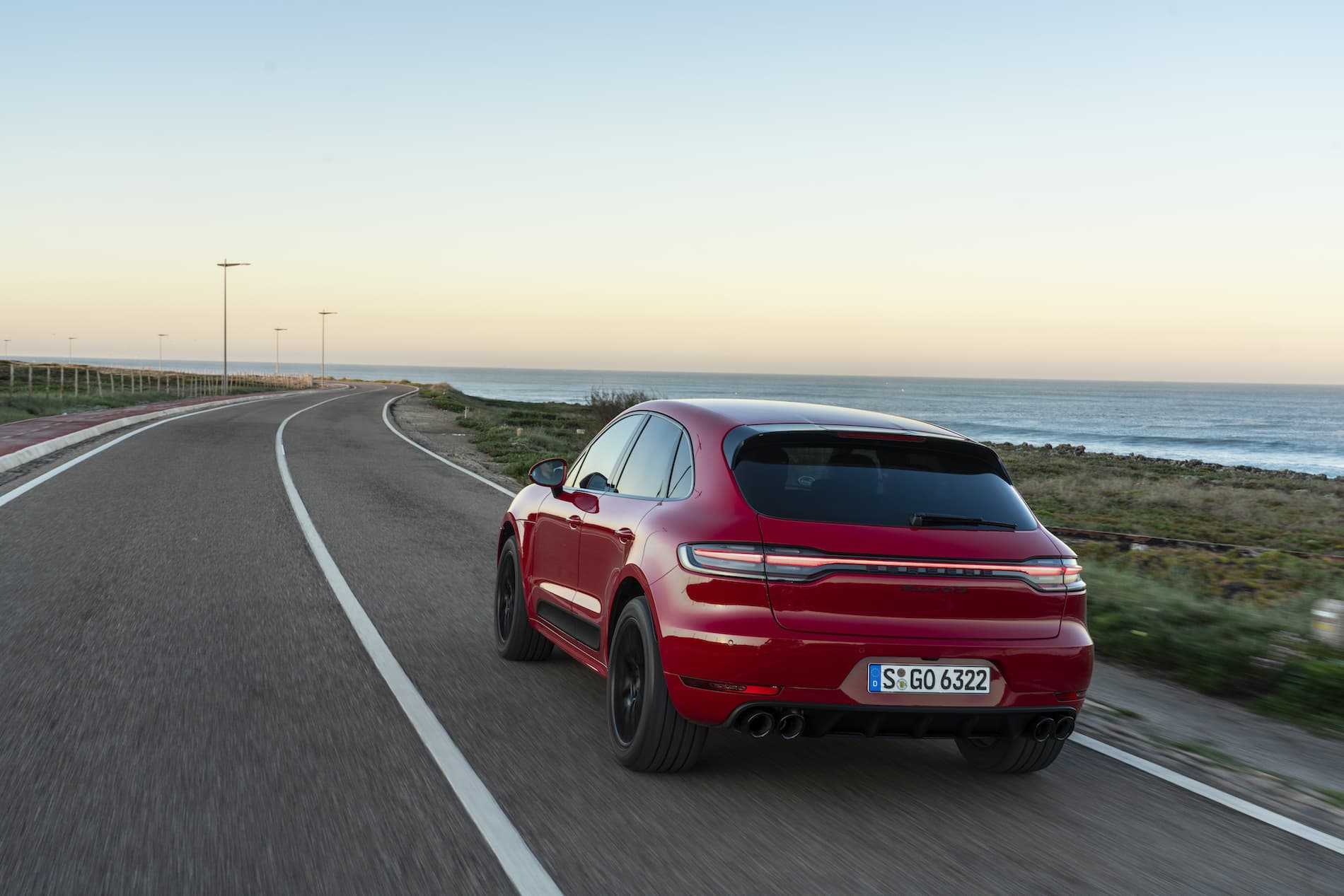 Porsche Macan Gts 21 Rojo Carmin
