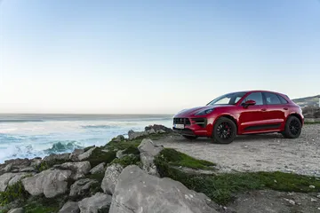 Porsche Macan Gts 22 Rojo Carmin