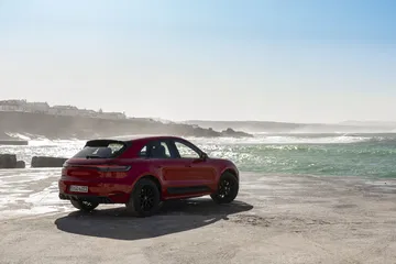 Porsche Macan Gts 32