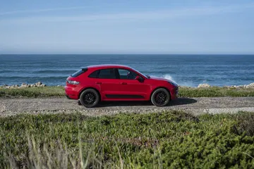 Porsche Macan Gts 36