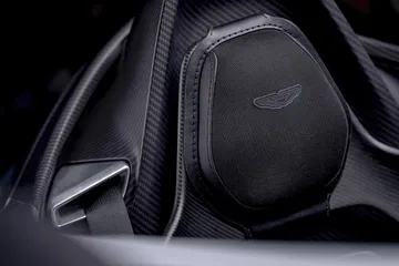 Aston Martin V12 Speedster 11