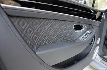 Bentley Continental Gt V8 0320 006