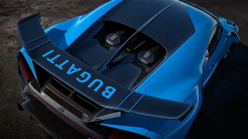 Bugatti Chiron Pur Sport 0320 017