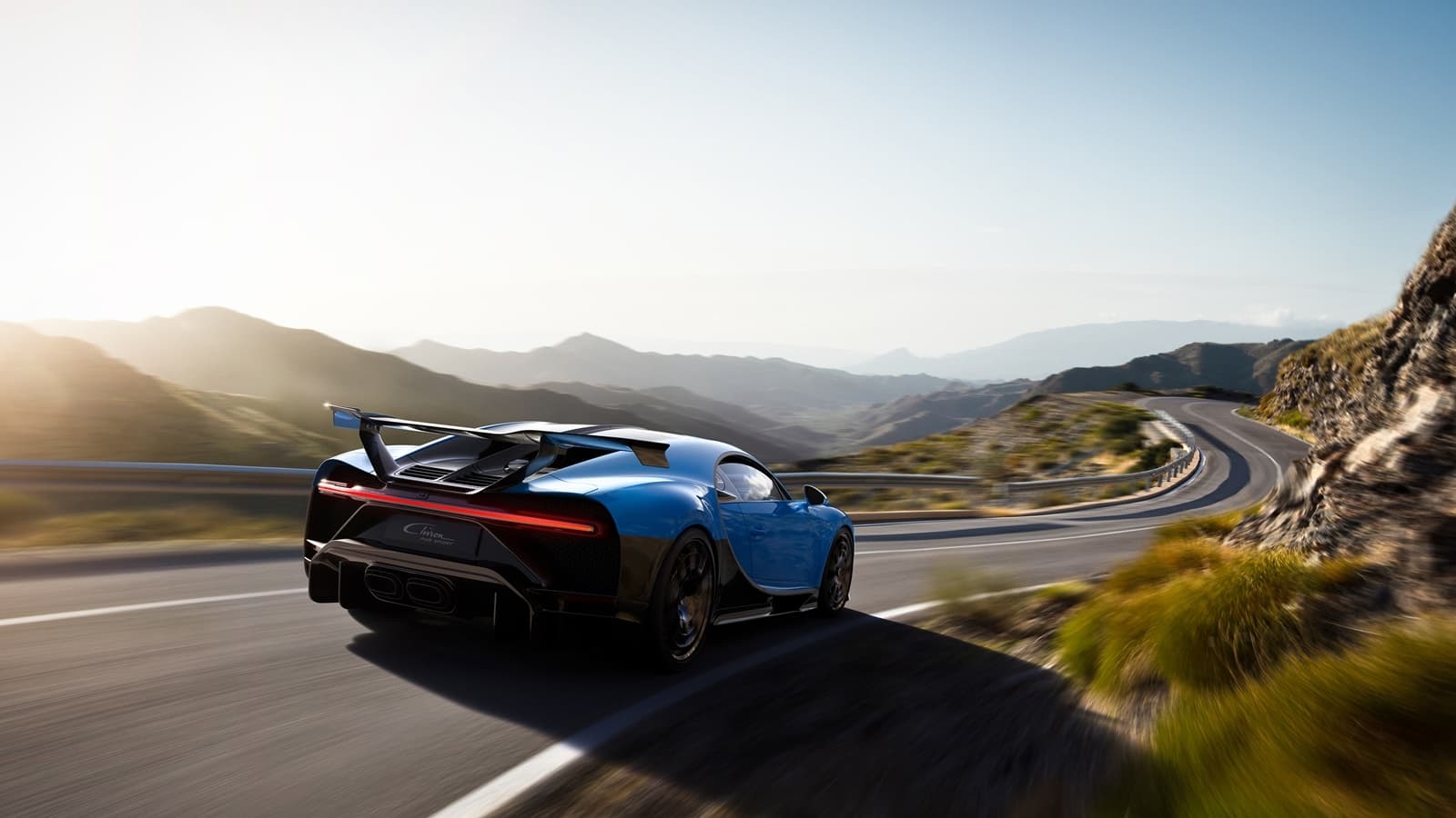 Bugatti Chiron Pur Sport 0320 019
