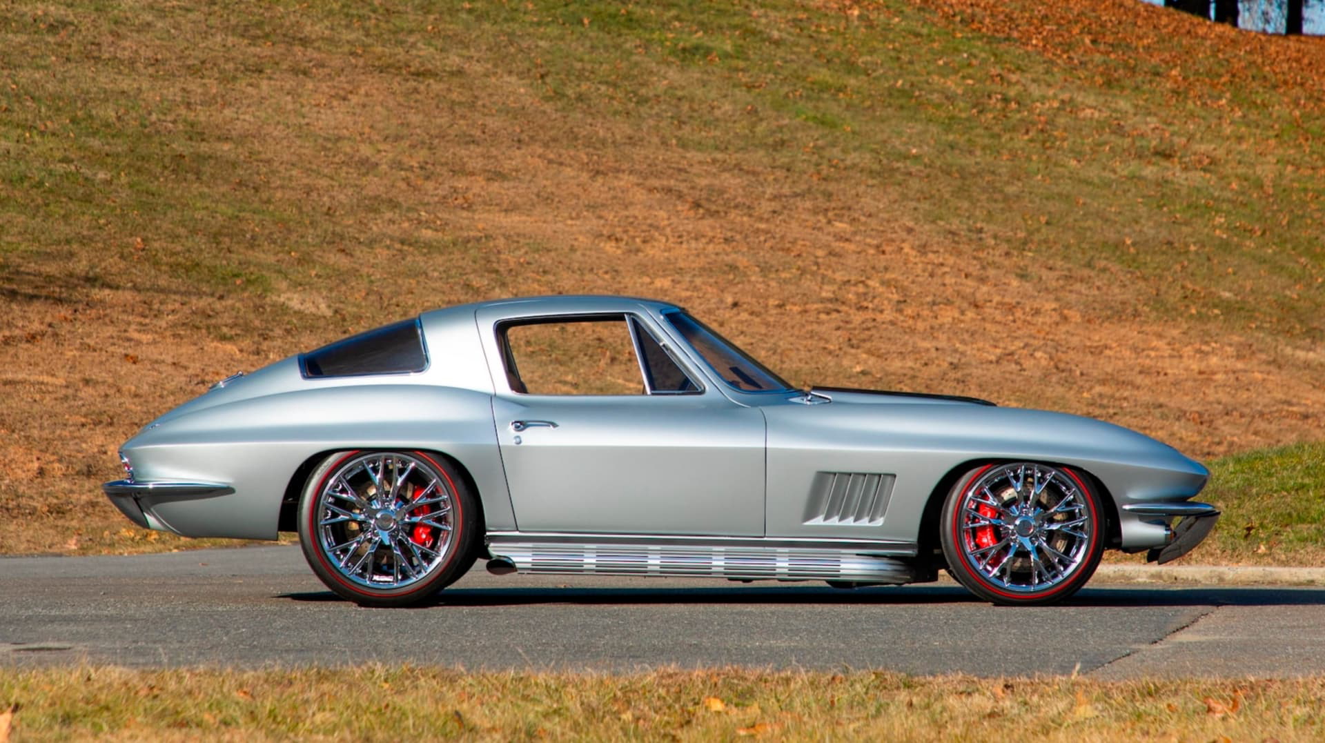 Chevrolete Corvette C2 Lateral
