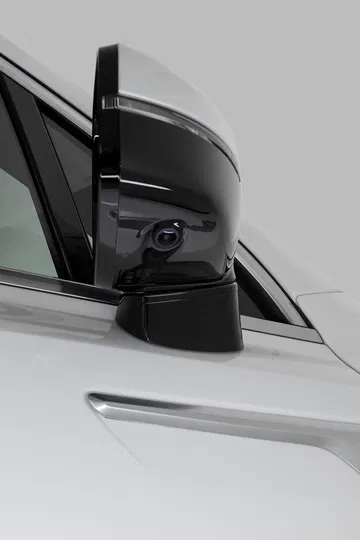 Detalle del soporte del espejo lateral del Kia Sorento