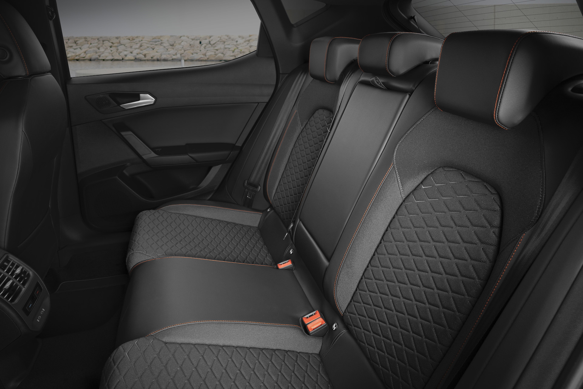 Ipp All New Seat Leon 121 Hq