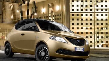 Lancia Ypsilon Hibrido Dm 1