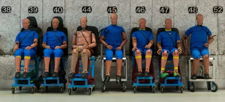 Maniqui Volvo Crash Test Dummies 06