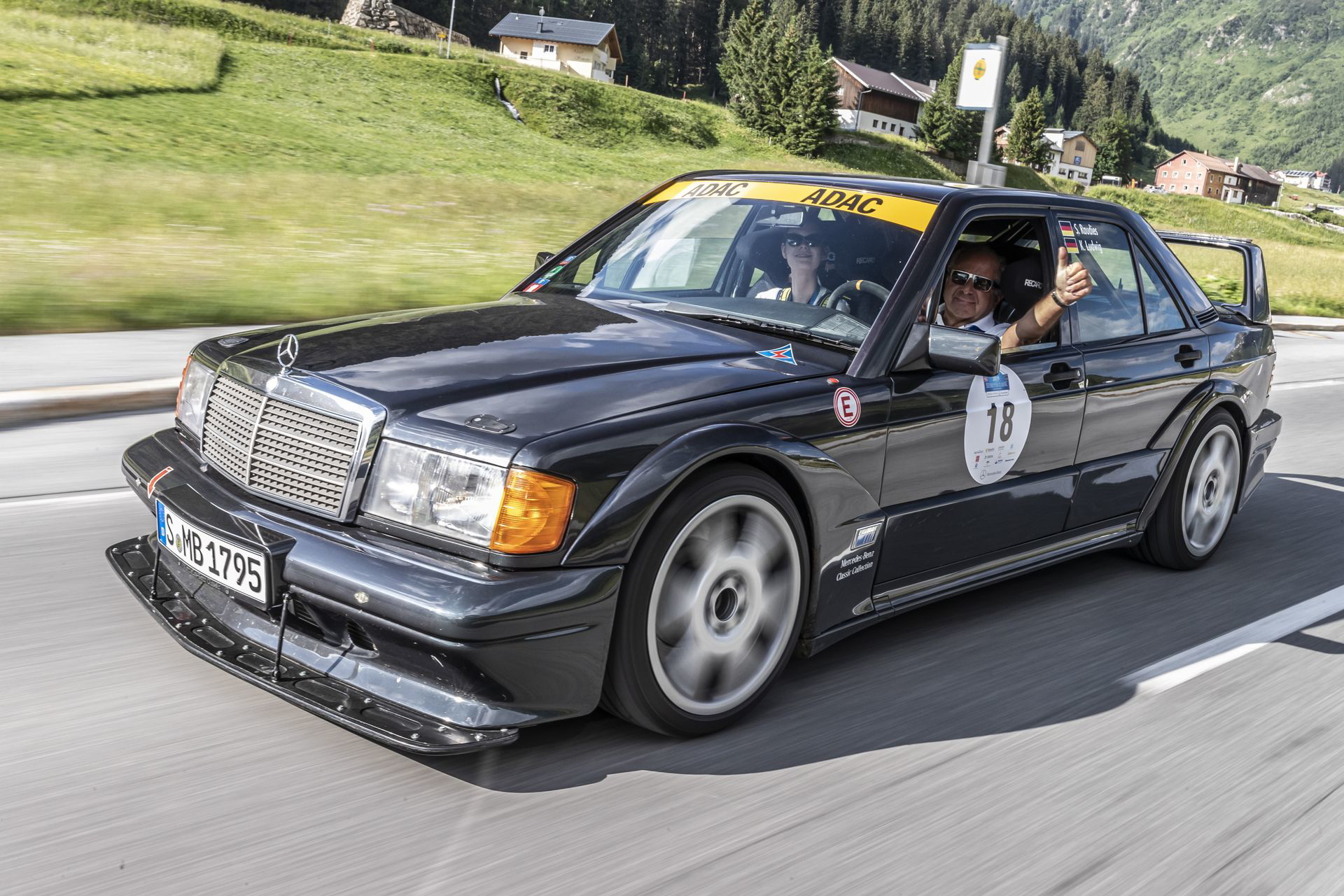 Evolutions Lehre: Vor 30 Jahren Hat Der Mercedes Benz 190 E 2.5 16 Evolution Ii Premiere Evolution – In Theory And In Practice: Thirty Years Ago, The Mercedes Benz 190 E 2.5 16 Evolution Ii Débuted