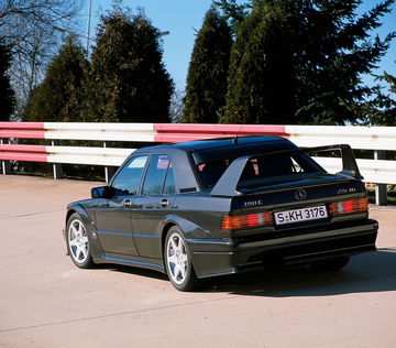 Evolutions Lehre: Vor 30 Jahren Hat Der Mercedes Benz 190 E 2.5 16 Evolution Ii Premiere Evolution – In Theory And In Practice: Thirty Years Ago, The Mercedes Benz 190 E 2.5 16 Evolution Ii Débuted