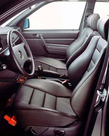 Evolutions Lehre: Vor 30 Jahren Hat Der Mercedes Benz 190 E 2.5 16 Evolution Ii Premiere Evolution – In Theory And In Practice: Thirty Years Ago, The Mercedes Benz 190 E 2.5 16 Evolution Ii Débuted