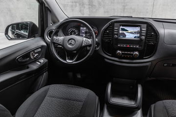 Mercedes Vito 2020 34