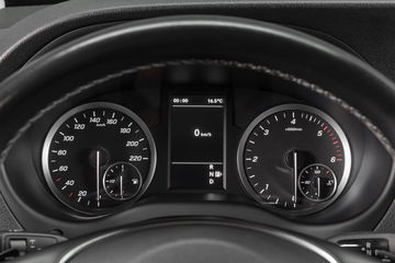 Mercedes Vito 2020 37