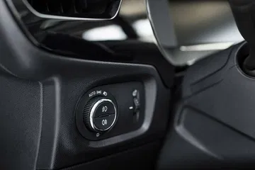 Opel Corsa E 2020 Interior Prueba 07