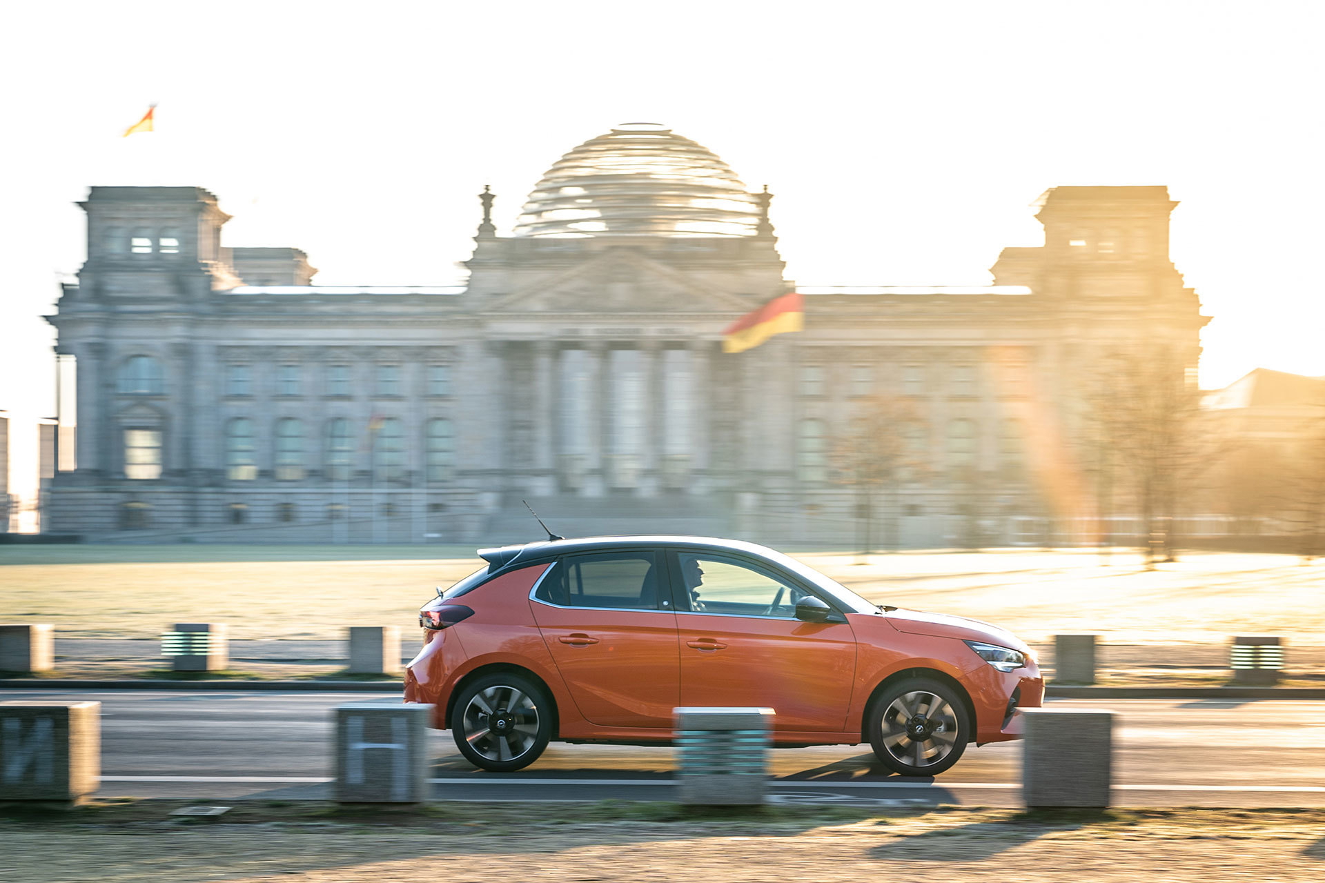 Opel Corsa E 2020 Naranja Prueba 09