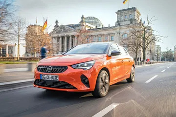 Opel Corsa E 2020 Naranja Prueba 12