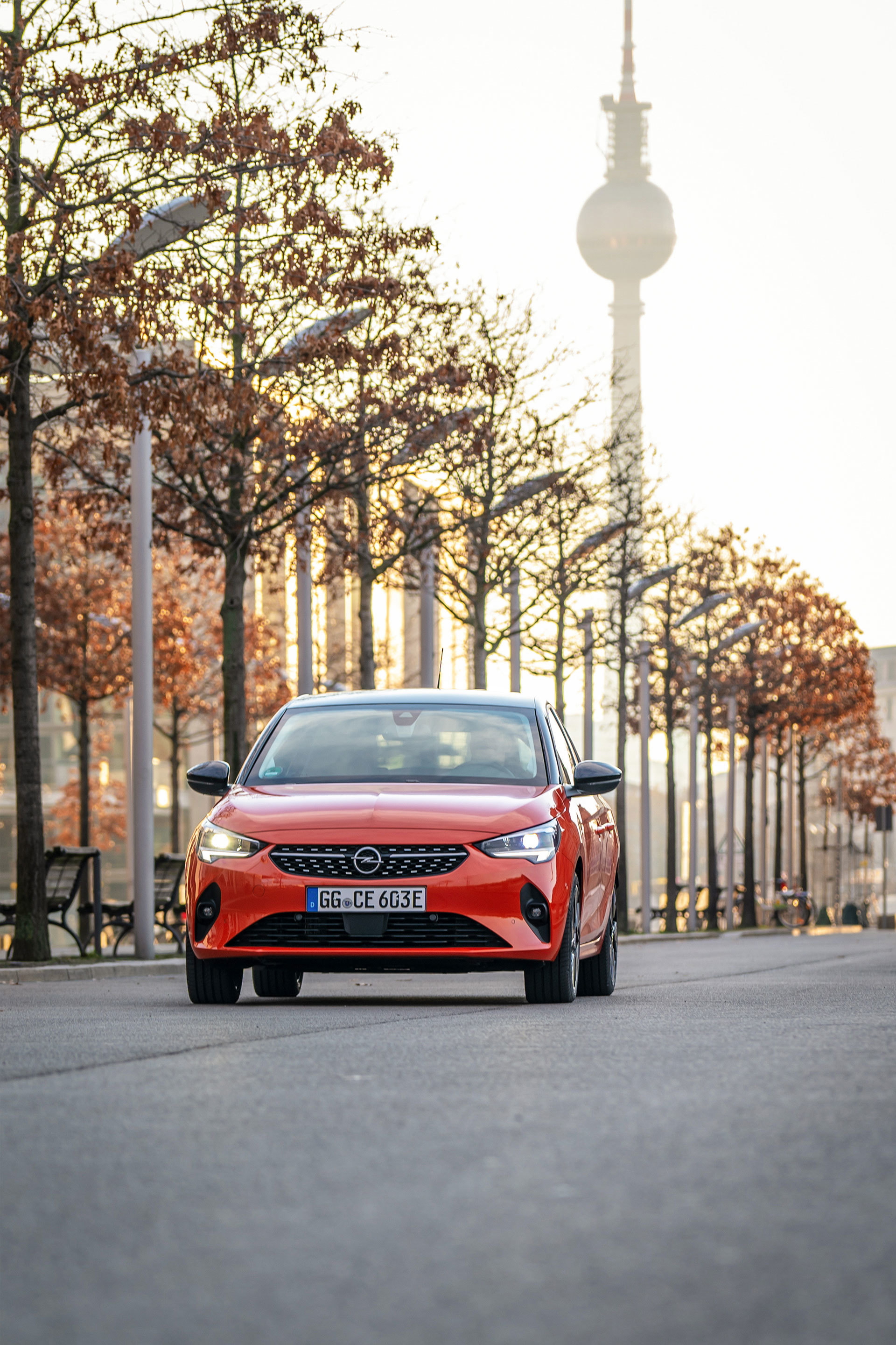 Opel Corsa E 2020 Naranja Prueba 13