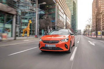 Opel Corsa E 2020 Naranja Prueba 24