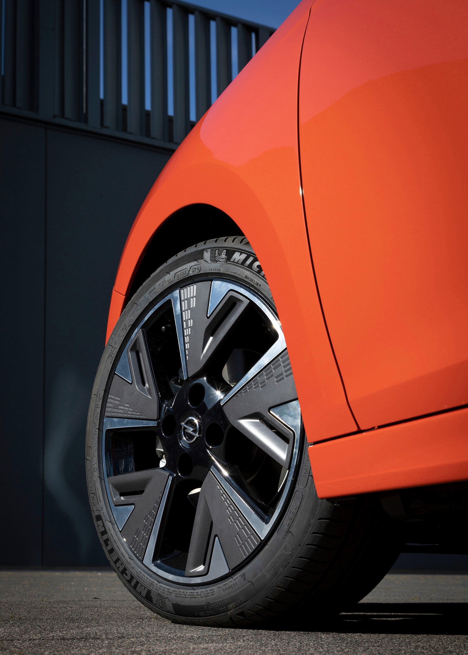 Opel Corsa E 2020 Naranja Prueba 39