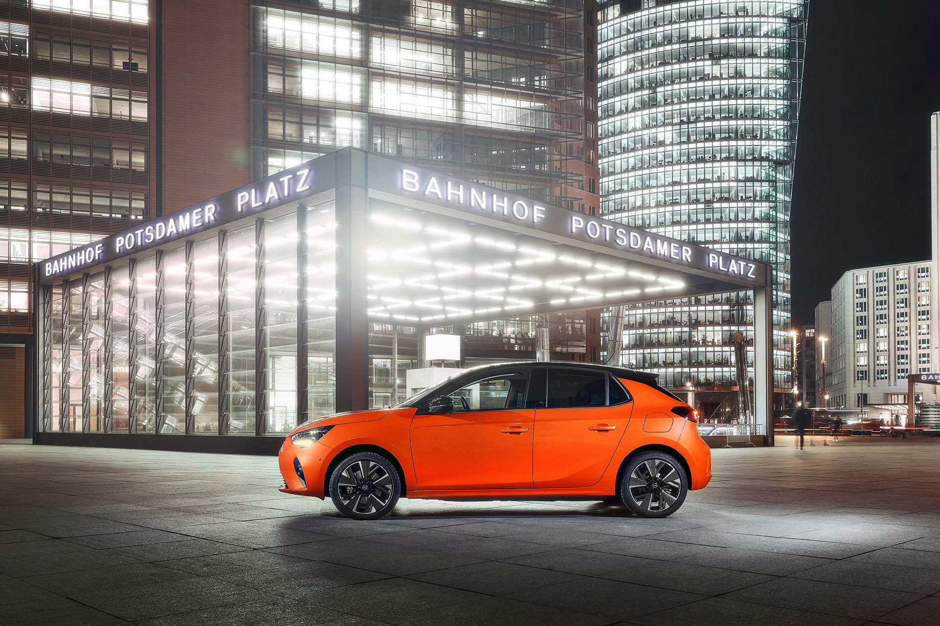 Opel Corsa E 2020 Naranja Prueba 48
