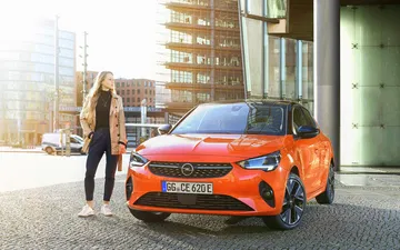 Opel Corsa E 2020 Naranja Prueba 49