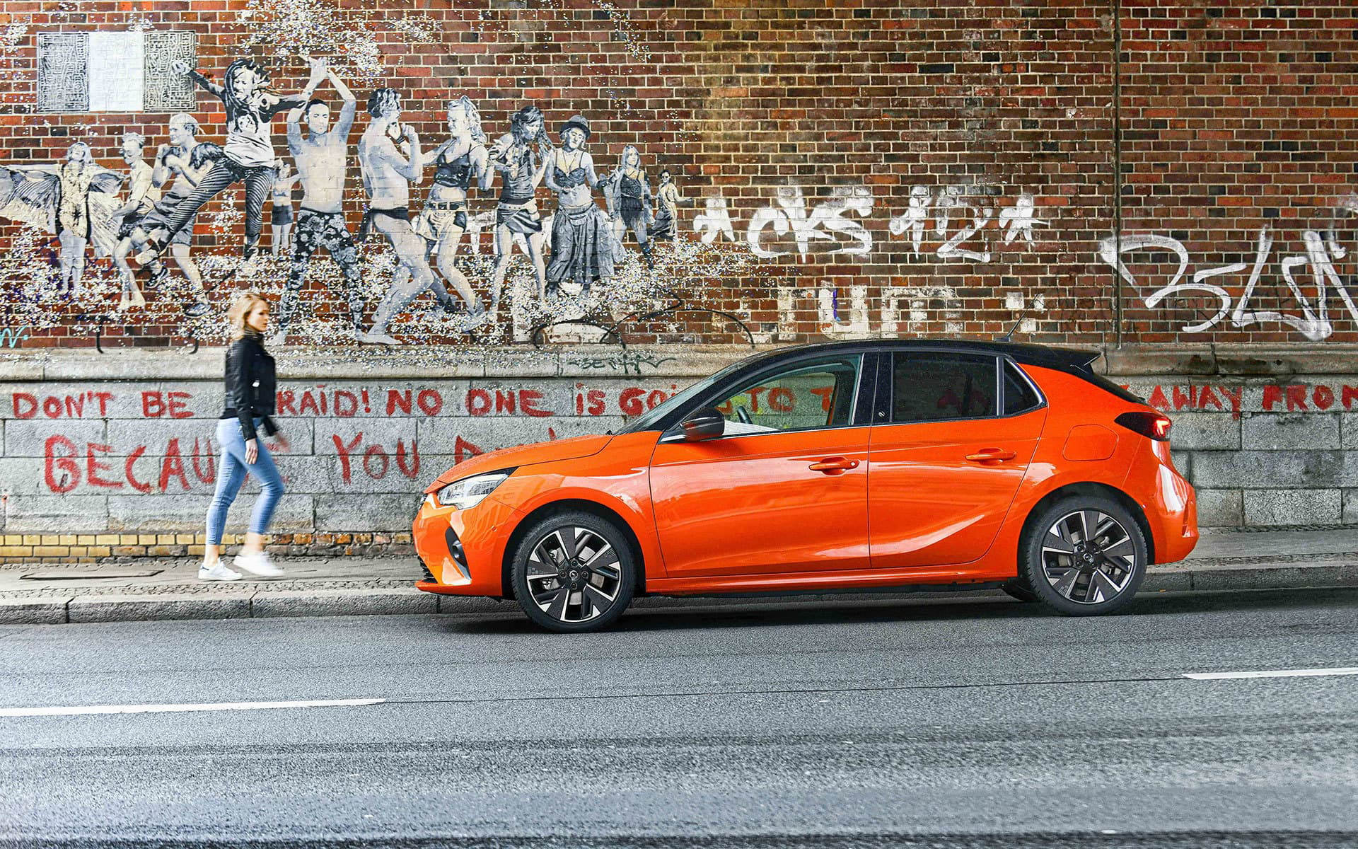 Opel Corsa E 2020 Naranja Prueba 55
