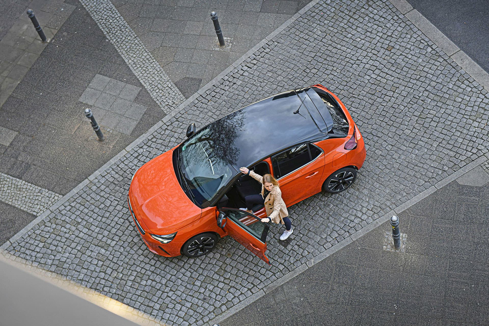 Opel Corsa E 2020 Naranja Prueba 60