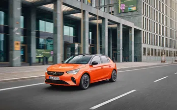 Opel Corsa E 2020 Naranja Prueba 71