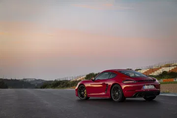 Porsche 718 Cayman Gts 40 Red Carmine 8