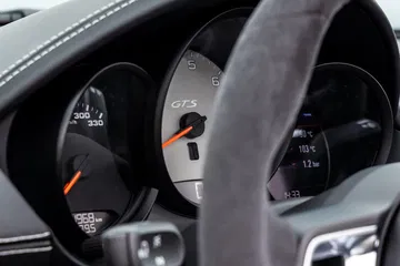 Porsche 718 Gts 40 Verde Phyton 17