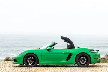 Porsche 718 Gts 40 Verde Phyton 29
