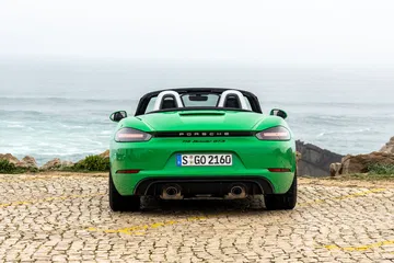 Porsche 718 Gts 40 Verde Phyton 31