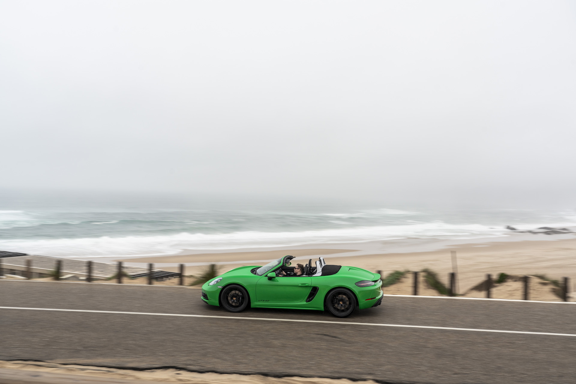 Porsche 718 Gts 40 Verde Phyton 38