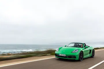 Porsche 718 Gts 40 Verde Phyton 7
