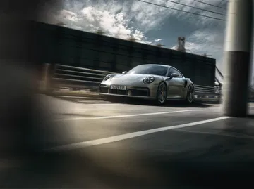 Porsche 911 Turbo S 2020 3