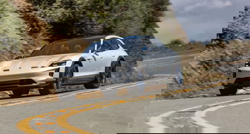 Porsche Mission E Cross Turismo 0320 005