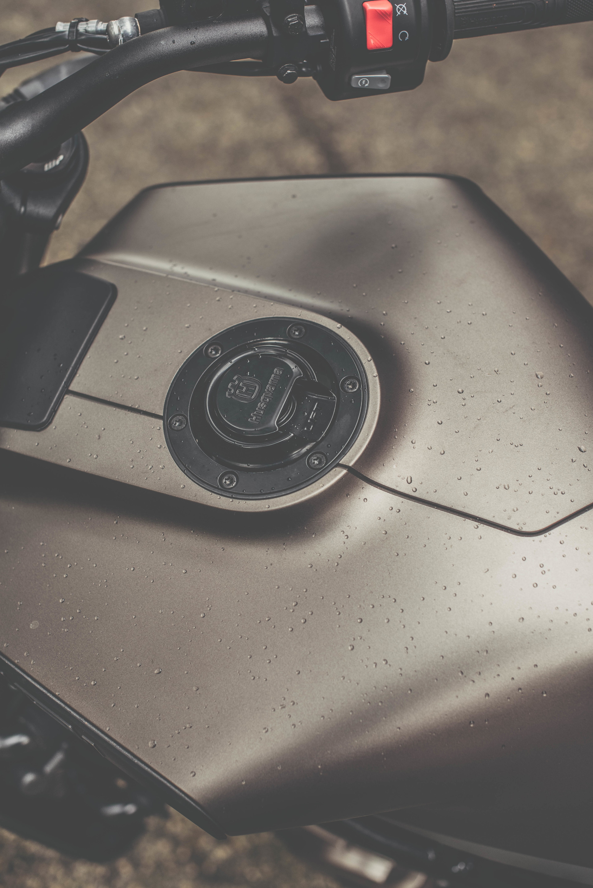 Prueba Husqvarna Svartpilen 49