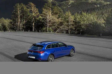 Seat Leon Sportstourer 2020 Xcellence Azul 8